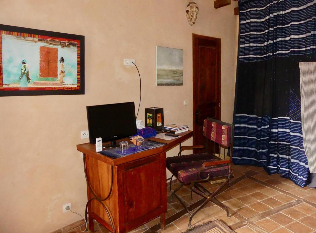 Hotel Jamm-La Paix Dar Tout Exterior foto